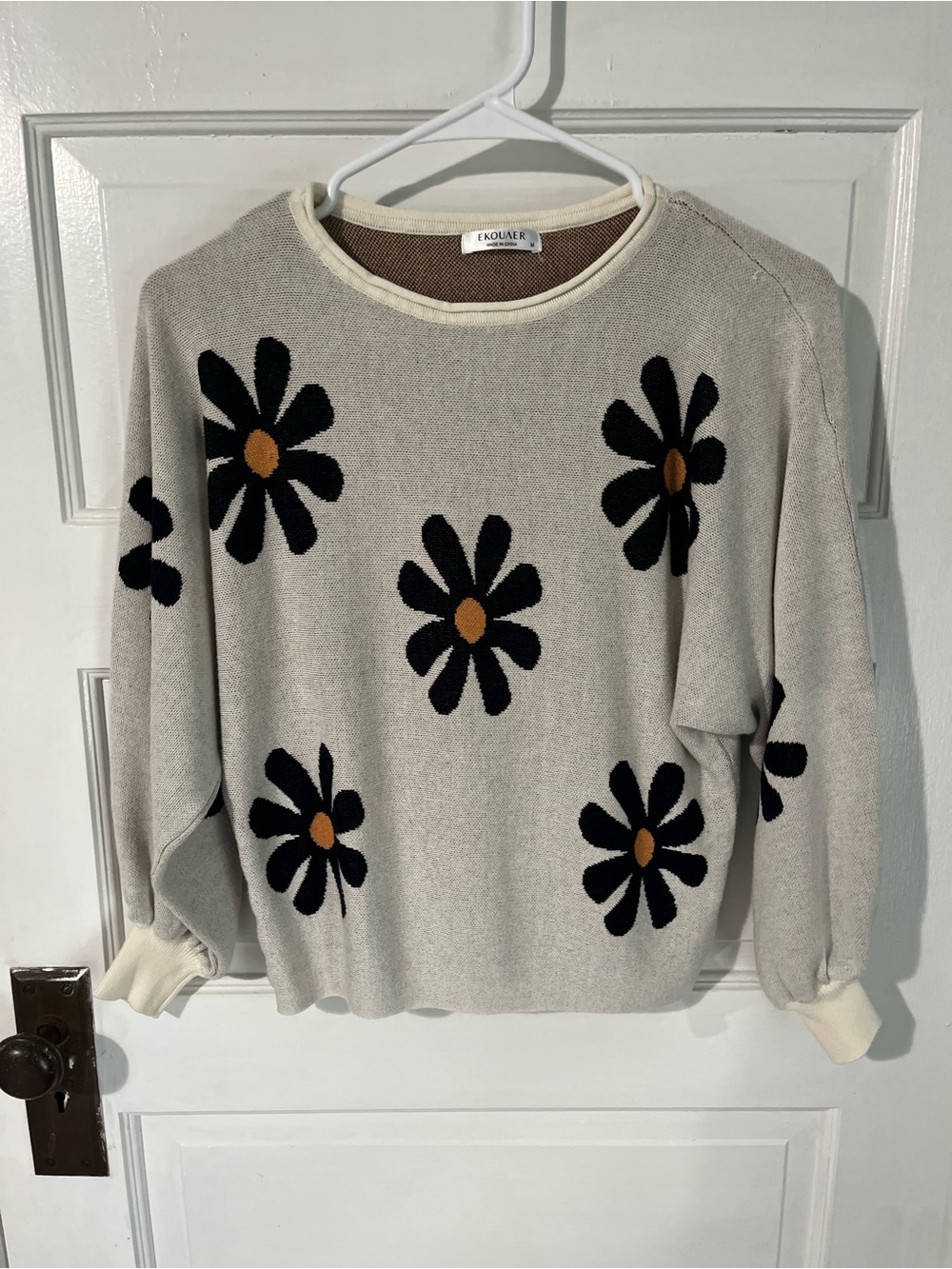 Women’s Ekouaer sweater with fun floral print. Size medium